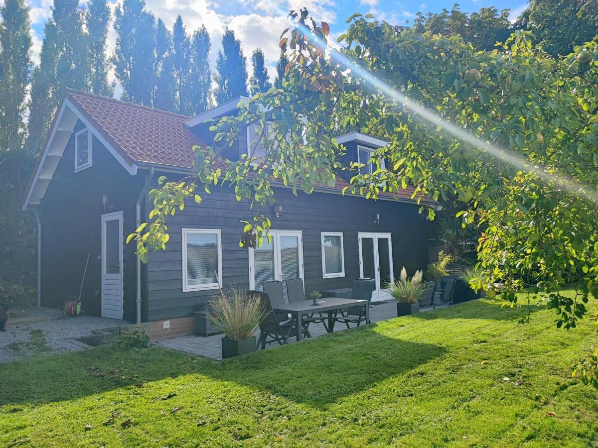 My Lodge Dinteloord Exterior foto